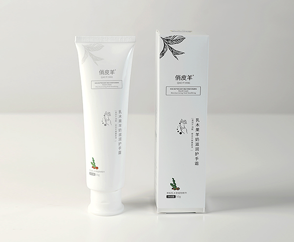 俏皮羊乳木果羊奶滋潤護手霜.jpg 俏皮羊乳木果羊奶滋潤護手霜.jpg